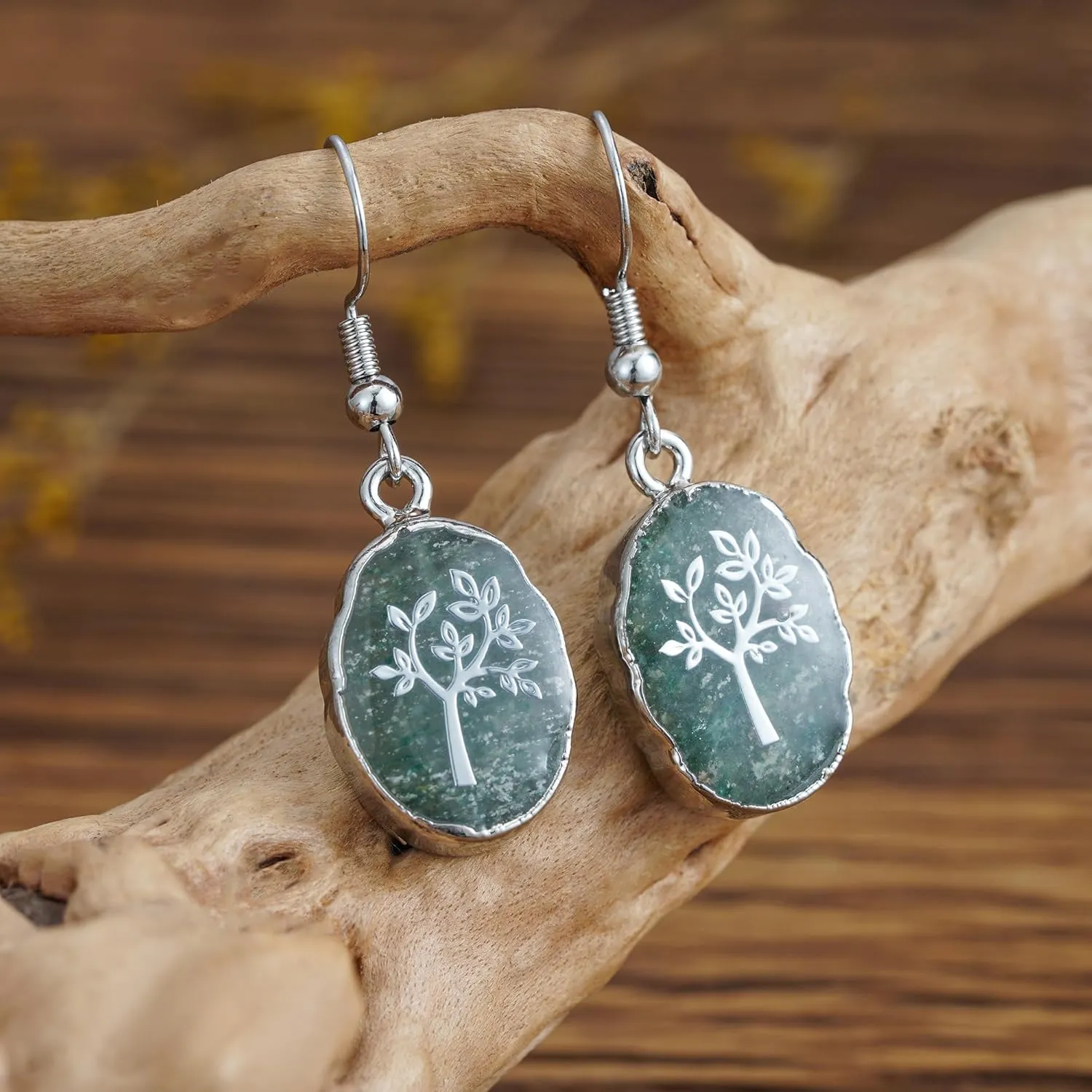 Natural Healing Stone Crystal Unique Design Dangle Earrings for Women